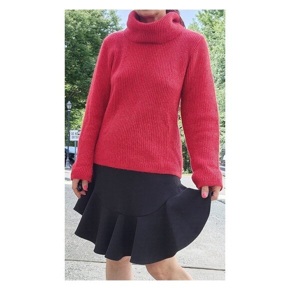 YVES SAINT LAURENT Vintage Red Metallic Rib Knit Turtleneck Sweater - Picture 4 of 10